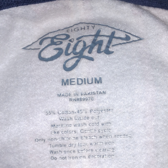 Sweatshirt - Picture 1 of 3